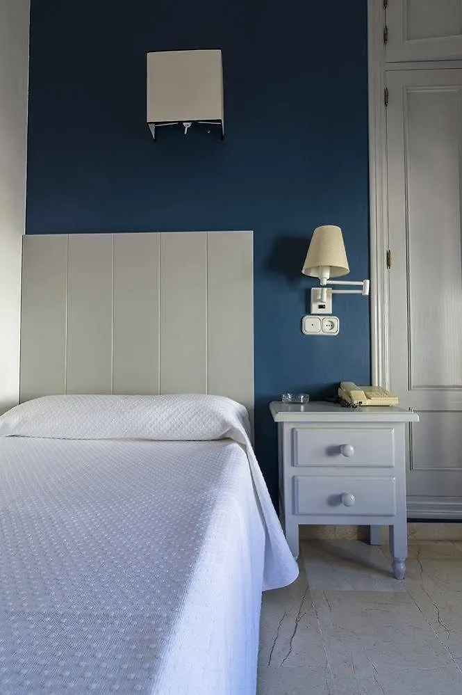 Hostal Drago Pueblo Nuevo de Guadiaro
