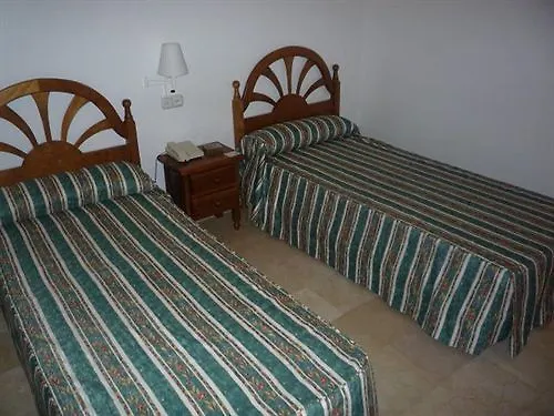 Hostal Drago بويبلو نويفو دي غواديارو 2*,  إسبانيا