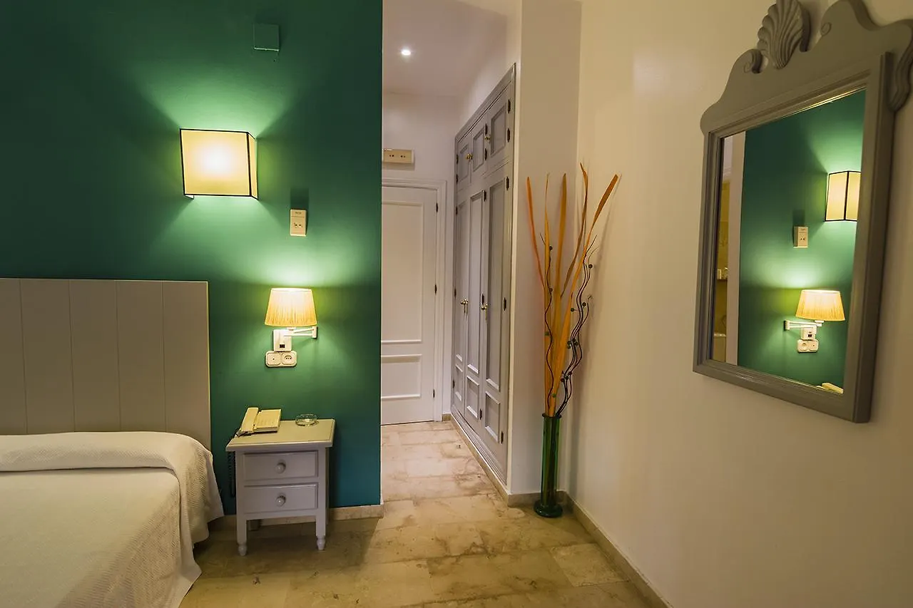 Hostal Drago Пуэбло-Нуэво-де-Гуадиаро 2*,
