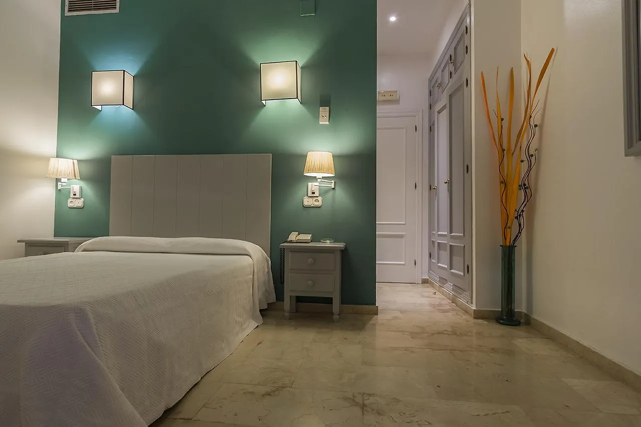 Hostal Drago بويبلو نويفو دي غواديارو 2*,  إسبانيا