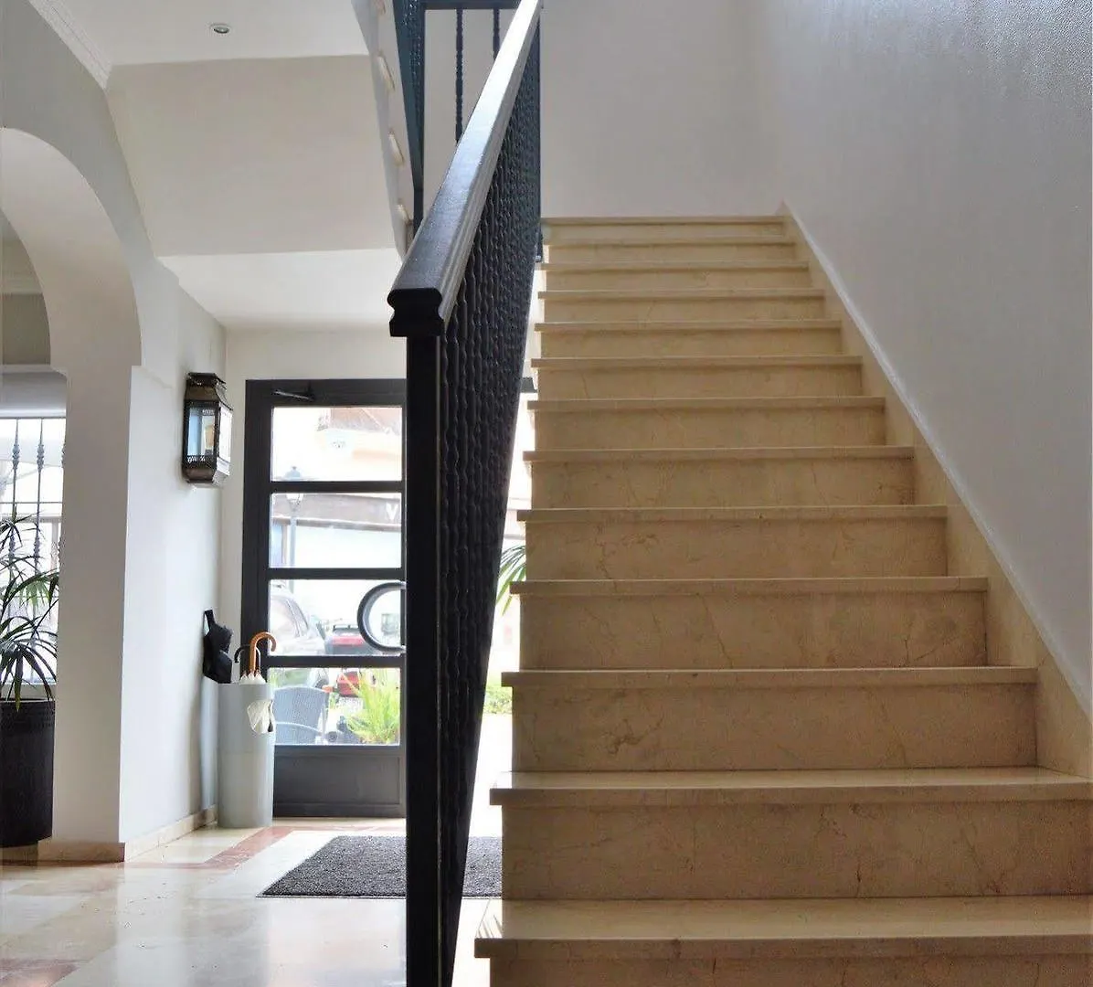 ** بيت ضيافة Hostal Drago بويبلو نويفو دي غواديارو إسبانيا