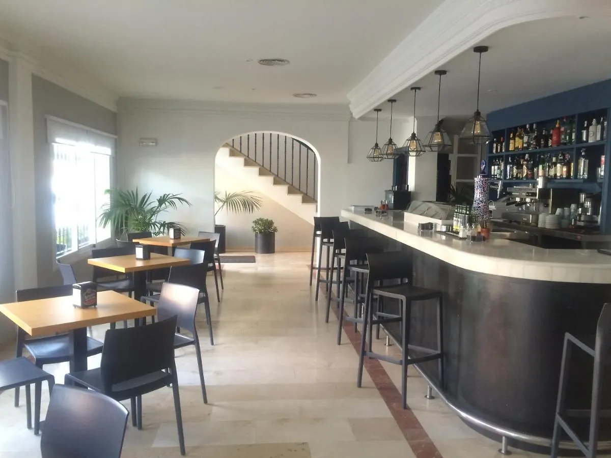 Hostal Drago Pueblo Nuevo de Guadiaro 2*,  Spain